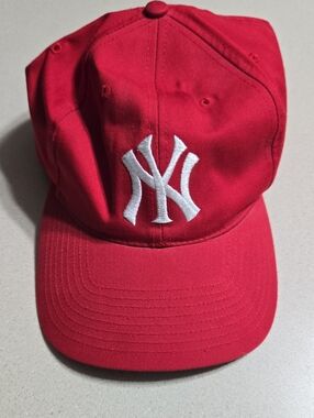 NY Yankees Red Baseball Cap with White Logo